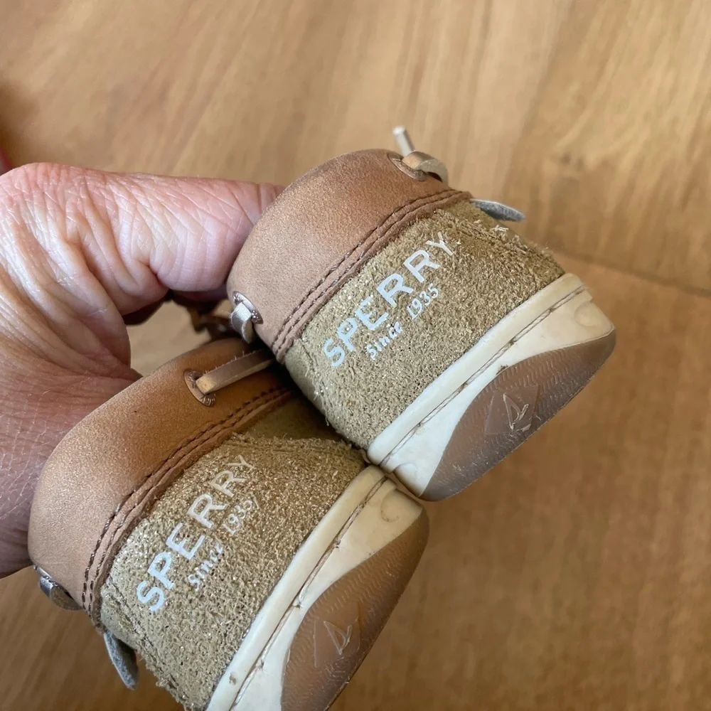 Sperry loafers glitter leather with Velcro girls 9 toddler